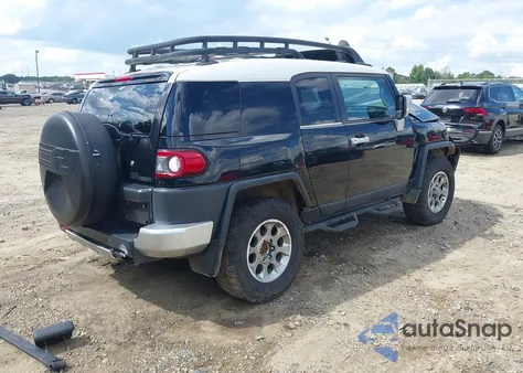 2012 Toyota Fj Cruiser z USA, uszkodzony, nr VIN JTEBU4BF5CK127191